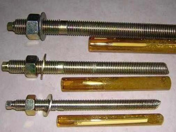 化學(xué)錨栓