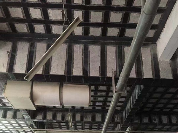 碳纖維加固